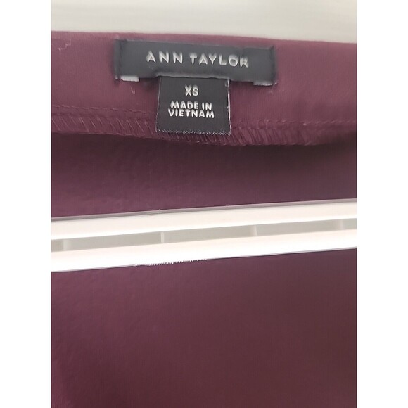 Ann Taylor LOFT  V-Neck Dress Burgundy Size Xs - Picture 6 of 7